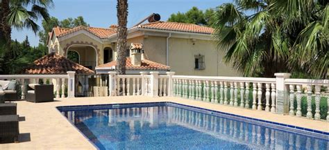 cheap villas for sale in valencia area